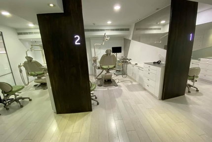 胡廣煜牙醫診所