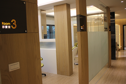 况叔叔齒顎矯正專科牙醫診所