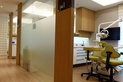 况叔叔齒顎矯正專科牙醫診所